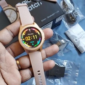 Samsung Galaxy Watch Gear S4 4G LTE 42mm Rose Gold